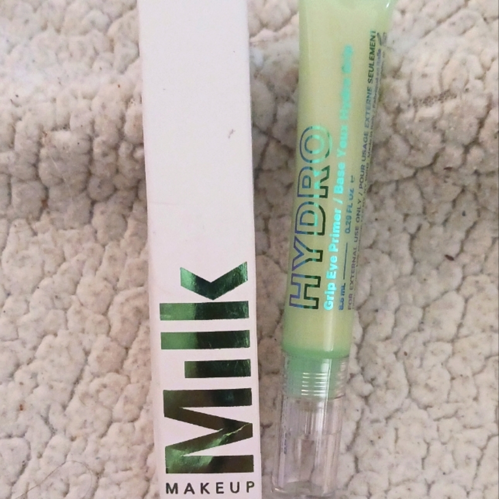 Milk eye primer